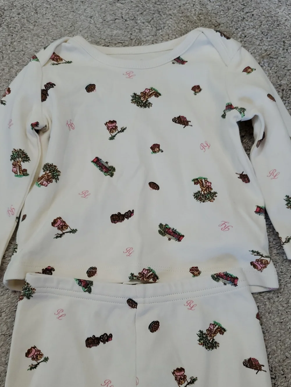 Polo Ralph Lauren Pajama Set - Long Sleeve. Polo Bear Print. 6 Months